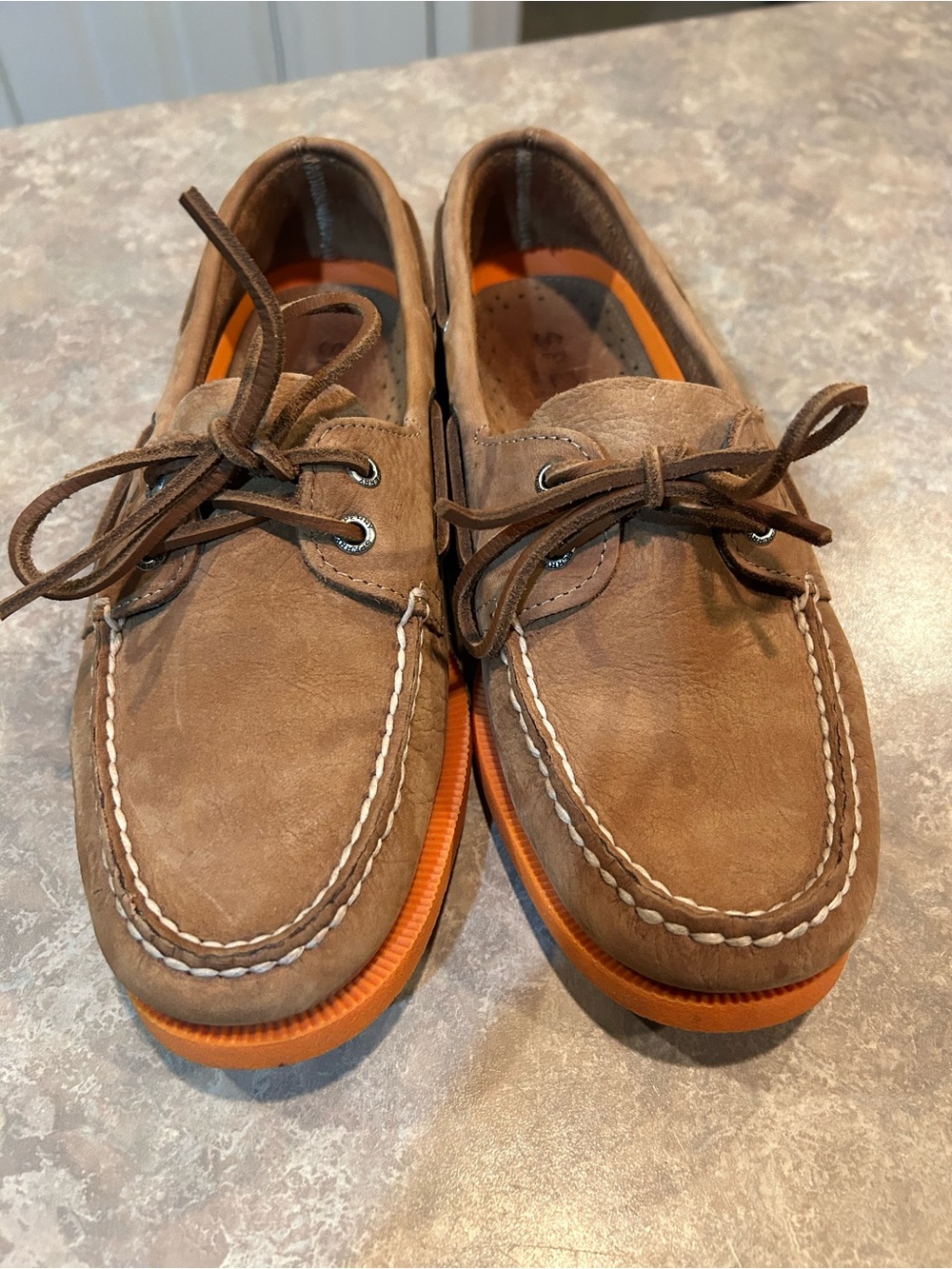 Sperry Brown Suede Men’s Top-Sider Boat Shoes with Orange Sole Size 8.